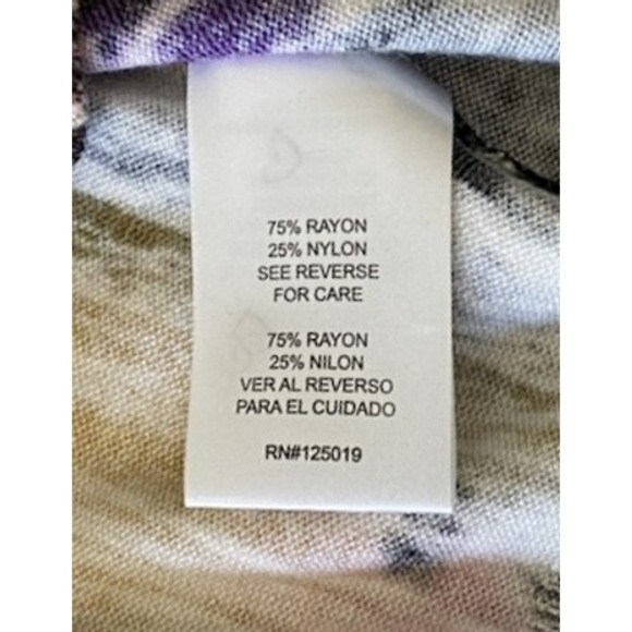 Joseph A. Women Petite Medium Cardigan Sweater Floral Painterly 3/4 Sleeve PM - Picture 7 of 12